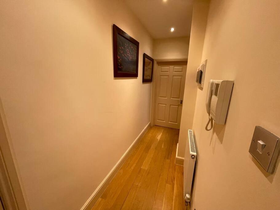 Luxurious Serviced Apt Next To The City Of London And Tower Bridge Διαμέρισμα Εξωτερικό φωτογραφία